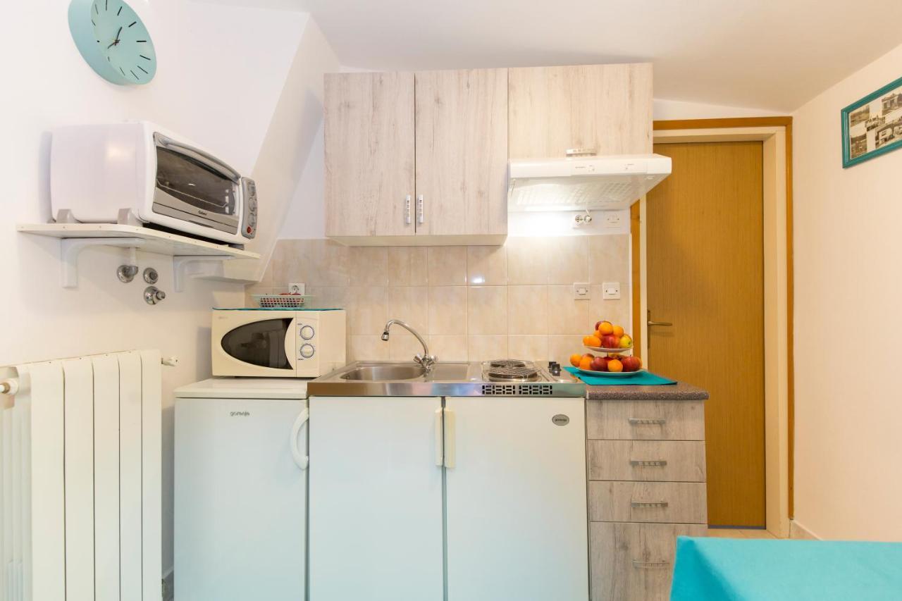 Studio Apartman Branka Labin  Eksteriør bilde